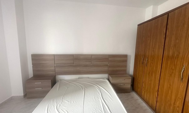 Sale - Apartment Flat -
Torrevieja - Estacion de autobuses