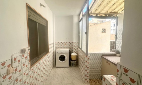 Sale - Apartment Flat -
Torrevieja - Estacion de autobuses