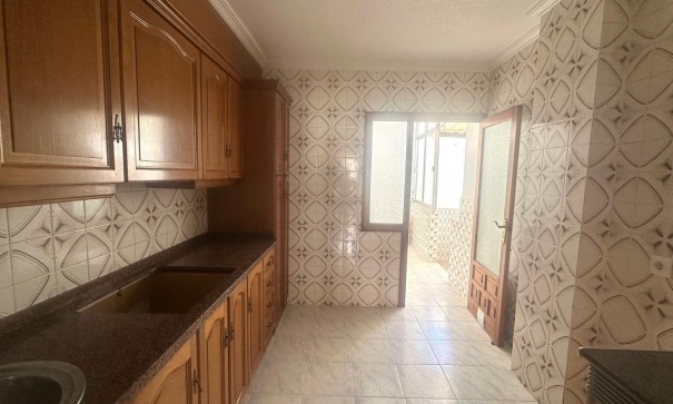 Sale - Apartment Flat -
Torrevieja - Estacion de autobuses