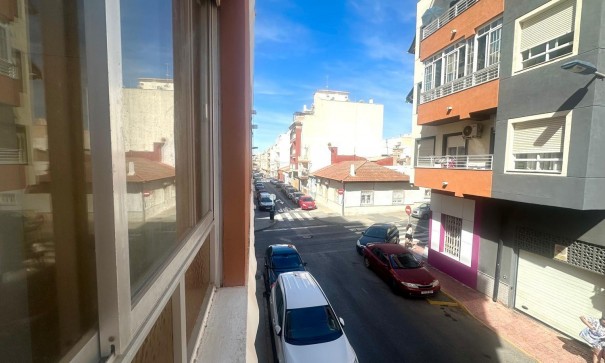 Sale - Apartment Flat -
Torrevieja - Estacion de autobuses