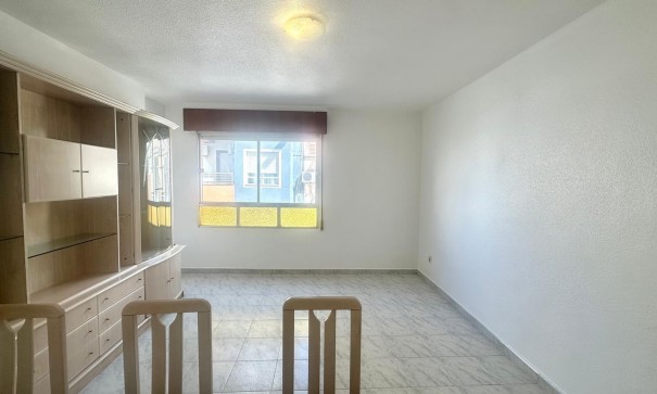 Sale - Apartment Flat -
Torrevieja - Estacion de autobuses