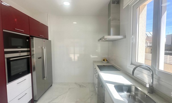 Sprzedaż - Willa wolnostojąca -
Torrevieja - Miramar - Torre del Moro