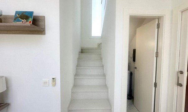 Sprzedaż - Willa wolnostojąca -
Torrevieja - Miramar - Torre del Moro