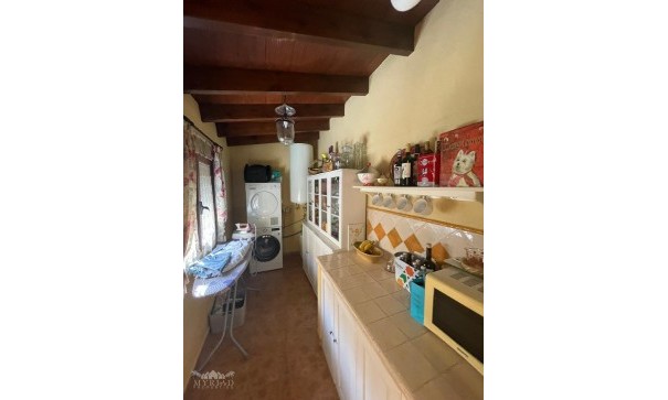 Sprzedaż - Dom miejski -
Pinoso - Pinoso Alicante