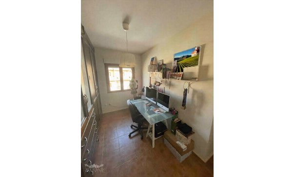 Sprzedaż - Dom miejski -
Pinoso - Pinoso Alicante