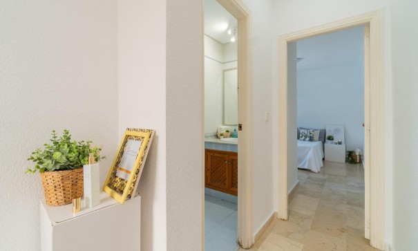 Återförsäljning - Fristående villa -
Orihuela Costa - Villamartín-Las Filipinas