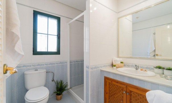 Återförsäljning - Fristående villa -
Orihuela Costa - Villamartín-Las Filipinas