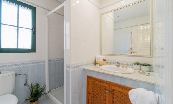 Återförsäljning - Fristående villa -
Orihuela Costa - Villamartín-Las Filipinas