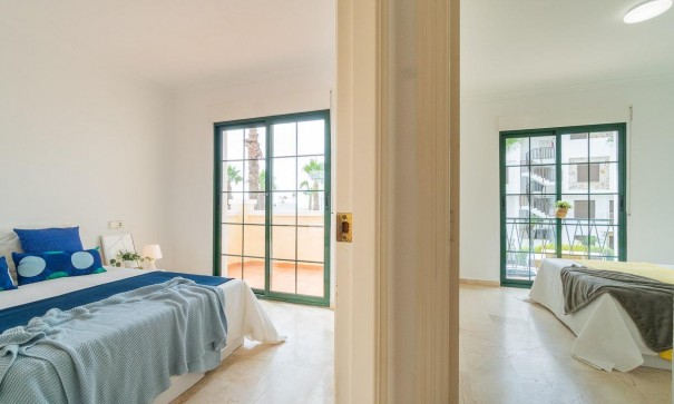 Återförsäljning - Fristående villa -
Orihuela Costa - Villamartín-Las Filipinas