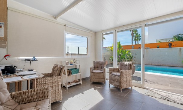 Revente - Villa Individuelle -
Benijofar