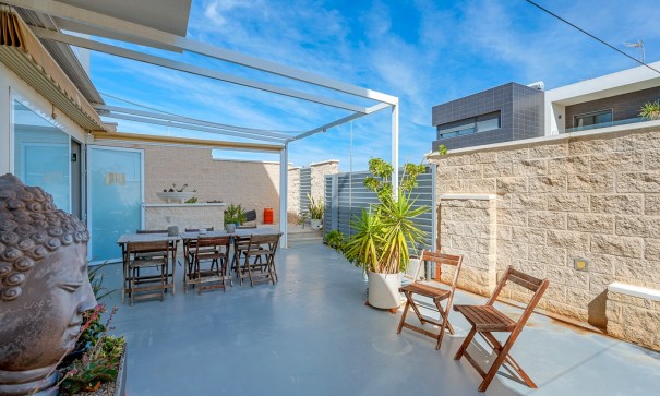 Revente - Villa Individuelle -
Benijofar