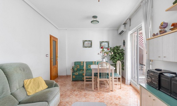 Återförsäljning - Lägenhet lägenhet -
Torrevieja - Playa del cura