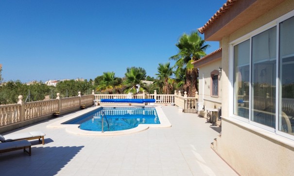 Sale - Detached Villa -
Macisvenda