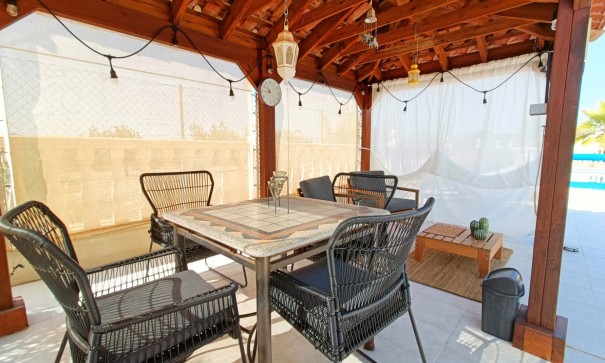 Sale - Detached Villa -
Macisvenda