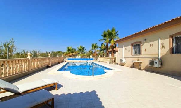 Sale - Detached Villa -
Macisvenda