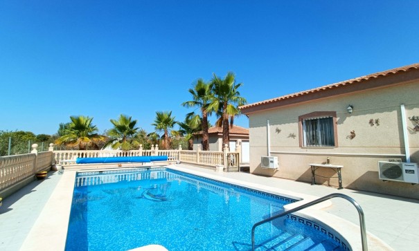 Sale - Detached Villa -
Macisvenda