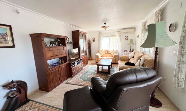 Sale - Detached Villa -
Macisvenda