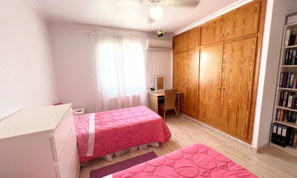 Sale - Detached Villa -
Macisvenda