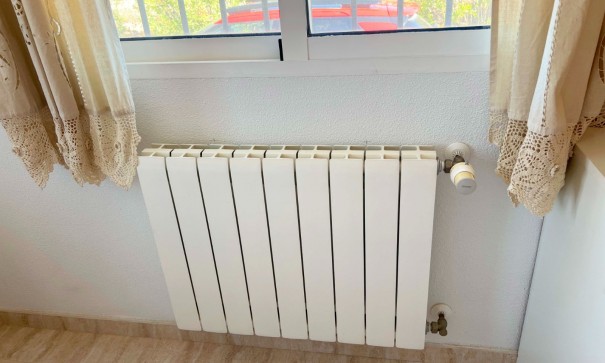 Sale - Detached Villa -
Macisvenda