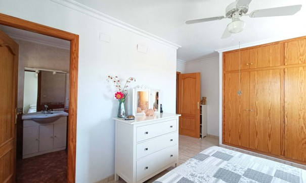 Sale - Detached Villa -
Macisvenda