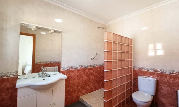 Sale - Detached Villa -
Macisvenda