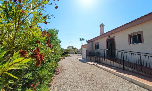 Sale - Detached Villa -
Macisvenda