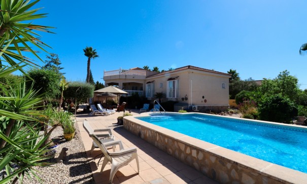 Resale - Finca Landgut -
Catral