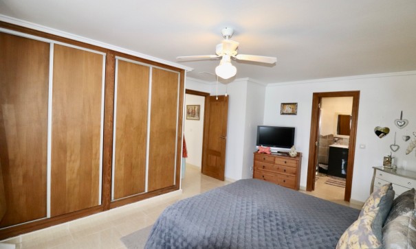 Resale - Finca Landgut -
Catral