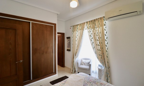 Resale - Finca Landgut -
Catral