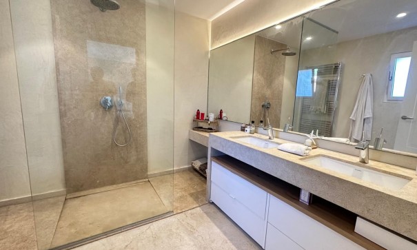 Återförsäljning - Fristående villa -
Costa de la Calma - Calvià