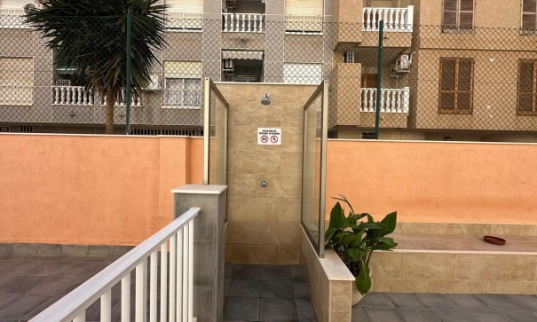 Sale - Apartment Flat -
Torrevieja - Acequion