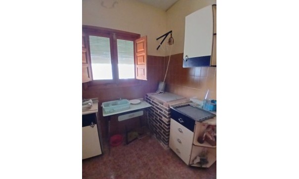 Herverkoop - Finca Landelijk pand -
Yecla