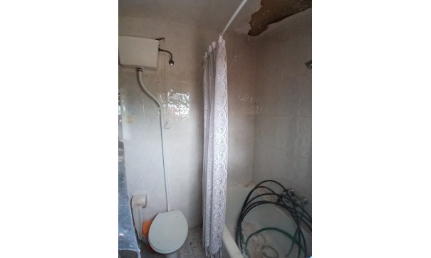 Herverkoop - Finca Landelijk pand -
Yecla