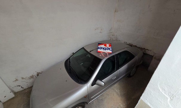 Videresalg - Byhus -
SAX