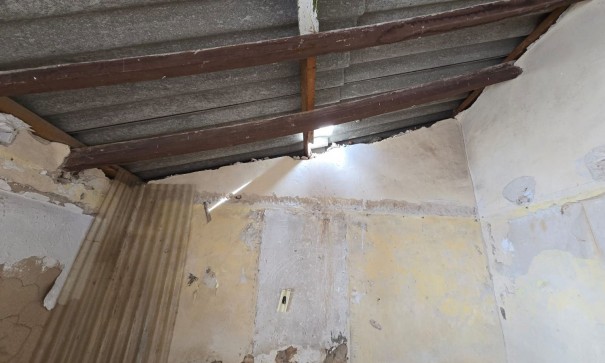 Videresalg - Byhus -
SAX