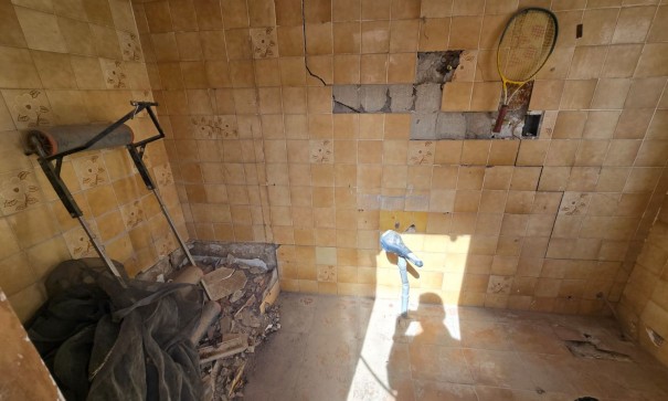 Videresalg - Byhus -
SAX