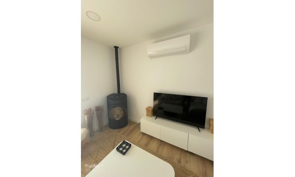 Sale - Town house -
Pinoso - Pinoso Alicante