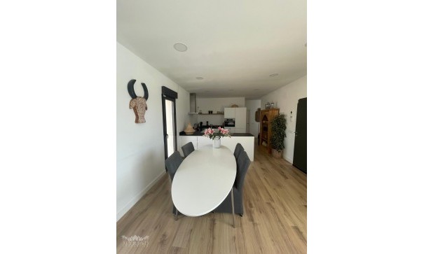 Sale - Town house -
Pinoso - Pinoso Alicante