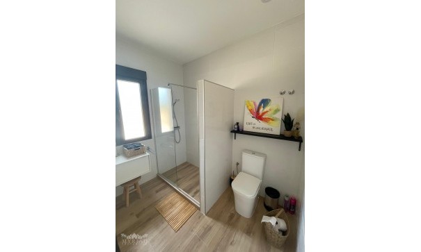 Sale - Town house -
Pinoso - Pinoso Alicante