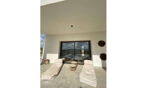 Sale - Town house -
Pinoso - Pinoso Alicante