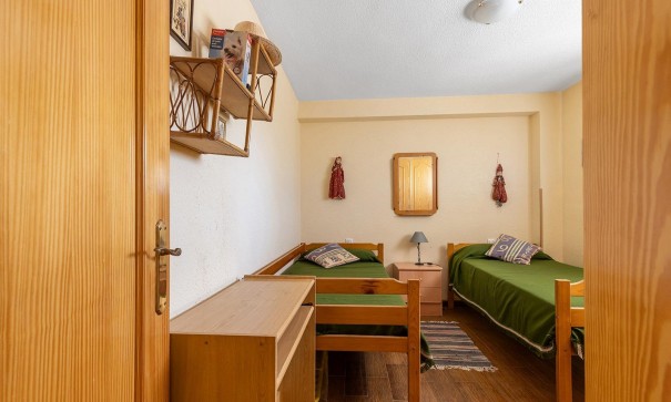 Sale - Apartment Flat -
Guardamar del Segura - Urb. pinomar