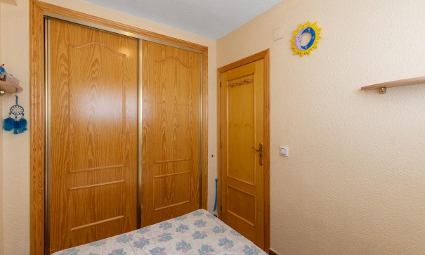 Sale - Apartment Flat -
Guardamar del Segura - Urb. pinomar