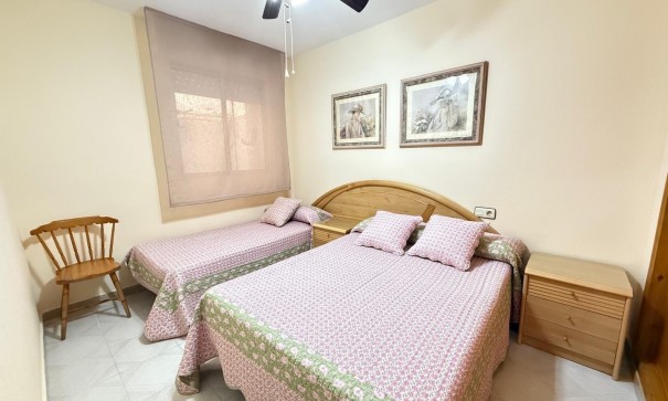 Sprzedaż - Apartament mieszkanie -
Torrevieja - Playa del Cura