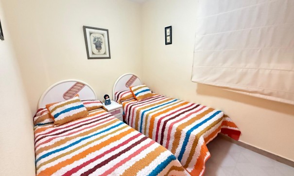 Sprzedaż - Apartament mieszkanie -
Torrevieja - Playa del Cura