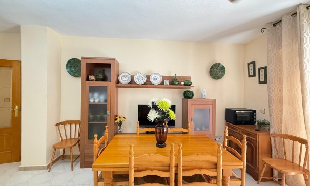 Sprzedaż - Apartament mieszkanie -
Torrevieja - Playa del Cura