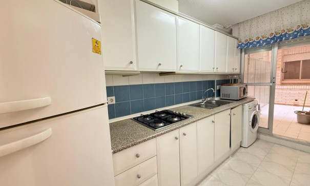 Sprzedaż - Apartament mieszkanie -
Torrevieja - Playa del Cura