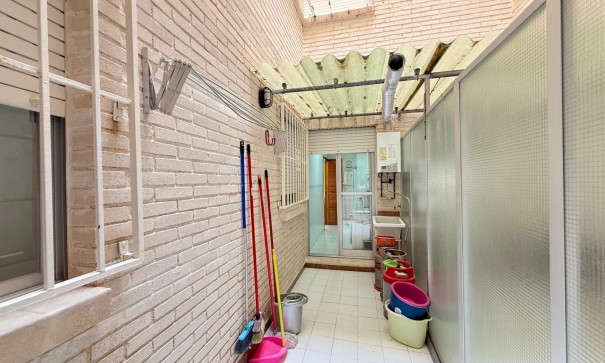 Sprzedaż - Apartament mieszkanie -
Torrevieja - Playa del Cura