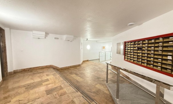 Sprzedaż - Apartament mieszkanie -
Torrevieja - Playa del Cura