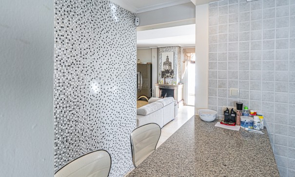 Sprzedaż - Willa wolnostojąca -
La Mata