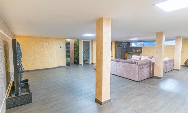 Sprzedaż - Willa wolnostojąca -
La Mata